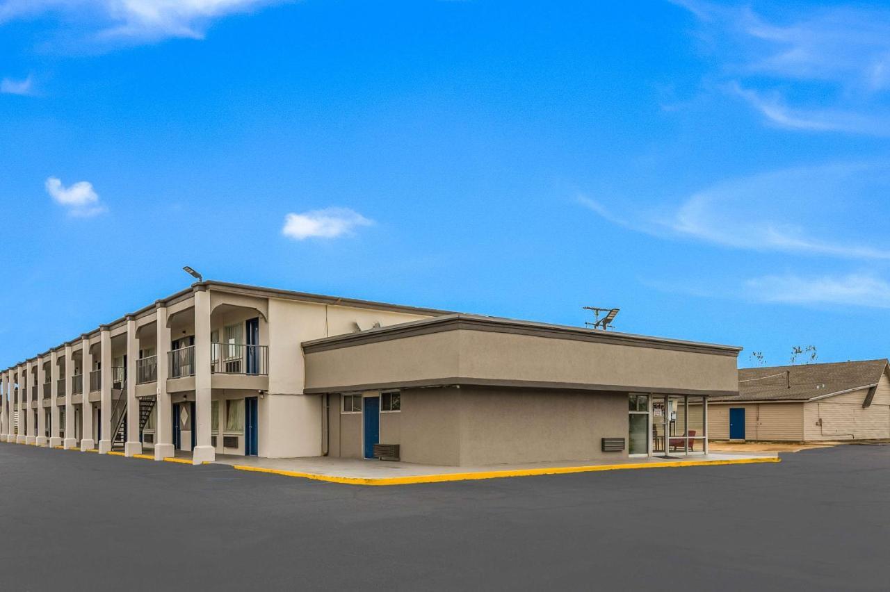 Motel 6-Tupelo, Ms - Downtown Luaran gambar
