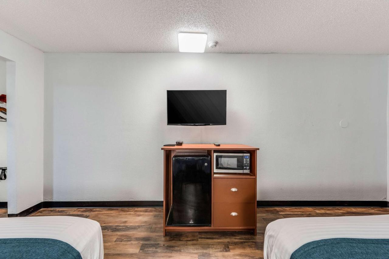 Motel 6-Tupelo, Ms - Downtown Luaran gambar